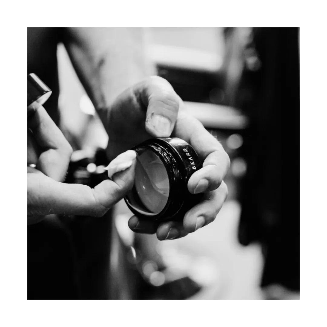 OAK Beard Balm Bartbalsam natürliche Form