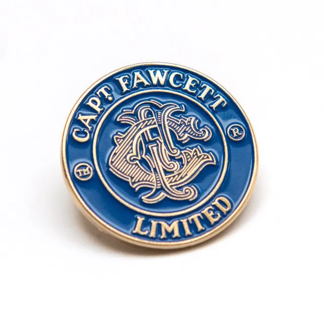 Captain Fawcett Stove Enamel Badge Anstecker Blau