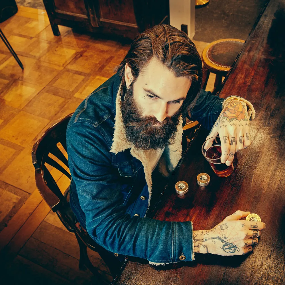 Captain Fawcett Booze & Baccy Schnurrbartwachs starker Halt